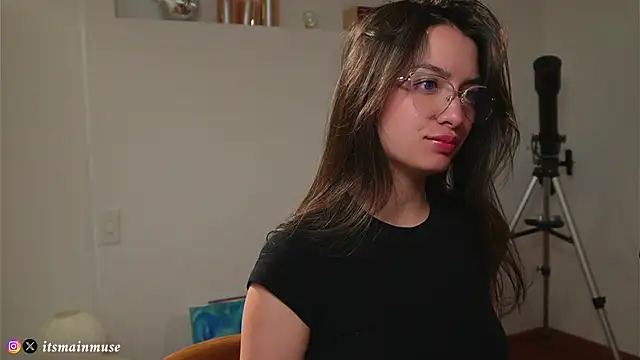 Snapshot of raphttalia_ chatting on 04/25/26, 11:02 raphttalia online show from 04/25/26, 11:02