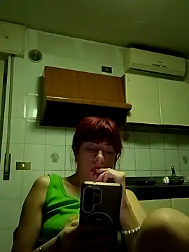 Snapshot of Annarella_Pika chatting on 06/11/26, 12:32 Annarella Pika online show from 06/11/26, 12:32