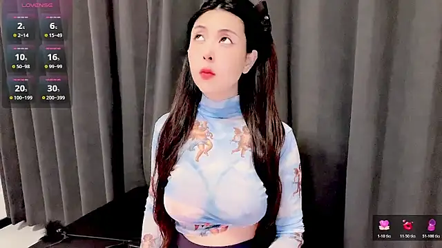 Snapshot of candy-yiyi chatting on 04/17/26, 12:46 candy-yiyi online show from 04/17/26, 12:46