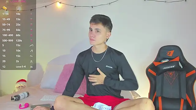 DustinLevine online show from 12/03/24, 06:38