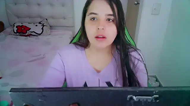  alicia z online show from 12/13/24, 05:32