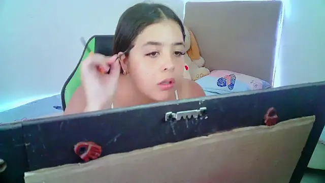  alicia z online show from 01/21/25, 05:51