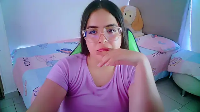  alicia z online show from 01/28/25, 09:19