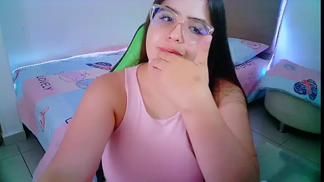  alicia z online show from 02/01/25, 08:37