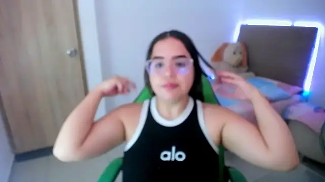  alicia z online show from 03/17/25, 09:45