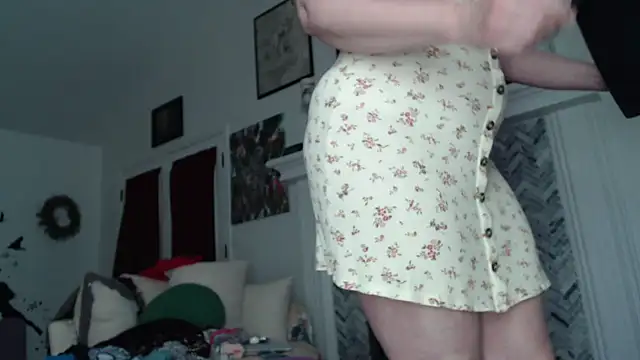 AuroraWillows online show from 03/11/25, 11:44