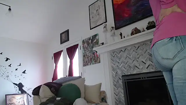 AuroraWillows online show from 03/15/25, 04:32