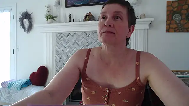 Snapshot of AuroraWillows chatting on 03/18/26, 02:31 AuroraWillows online show from 03/18/26, 02:31