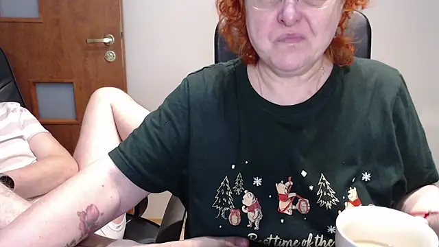 JoannaAndNeighbour online show from 12/27/24, 02:12