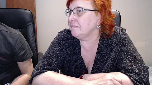 JoannaAndNeighbour online show from 01/03/25, 12:30