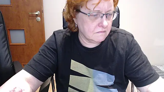 JoannaAndNeighbour online show from 02/17/25, 11:34