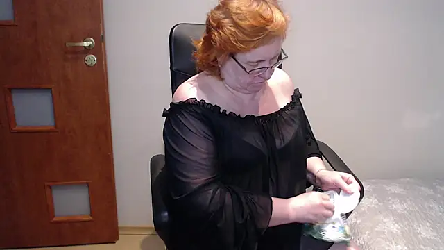 JoannaAndNeighbour online show from 03/21/25, 01:01