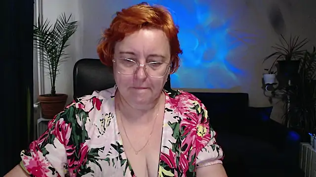 JoannaAndNeighbour online show from 10/09/25, 10:02