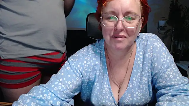 JoannaAndNeighbour online show from 11/15/25, 09:17