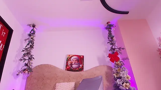 zzoe  online show from 12/21/25, 03:02