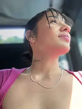   IRIS   online show from 01/28/25, 06:49