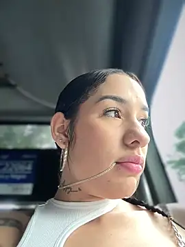   IRIS   online show from 02/13/25, 03:35