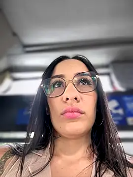   IRIS   online show from 10/15/25, 02:28