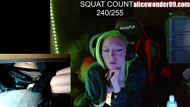 alicewonder09 online show from 03/23/25, 03:32