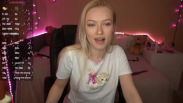 Snapshot of AmandaFiree chatting on 02/04/26, 07:36 AmandaFiree online show from 02/04/26, 07:36