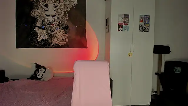 t0riayun0 online show from 01/20/25, 03:04