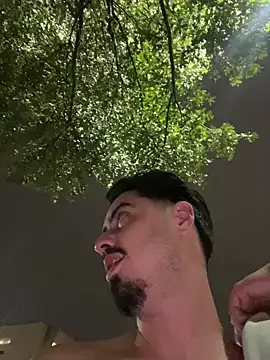 Snapshot of Bbyboyivan chatting on 12/28/24, 08:26 Bbyboyivan online show from 12/28/24, 08:26