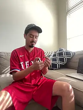 Snapshot of Bbyboyivan chatting on 01/03/25, 07:18 Bbyboyivan online show from 01/03/25, 07:18