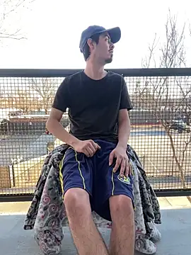 Snapshot of Bbyboyivan chatting on 02/25/25, 05:04 Bbyboyivan online show from 02/25/25, 05:04