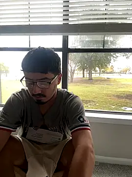 Bbyboyivan online show from 11/30/25, 07:18