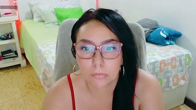 hottplay online show from 03/07/26, 07:00