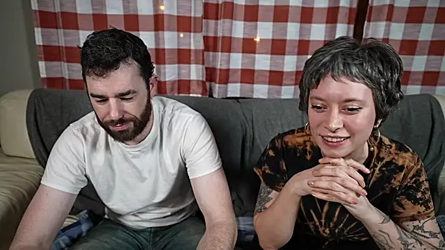 Snapshot of Fastflogger1 chatting on 01/05/25, 10:50 Fastflogger1 online show from 01/05/25, 10:50