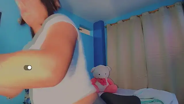 catalinabrawn1 online show from 04/07/26, 09:59