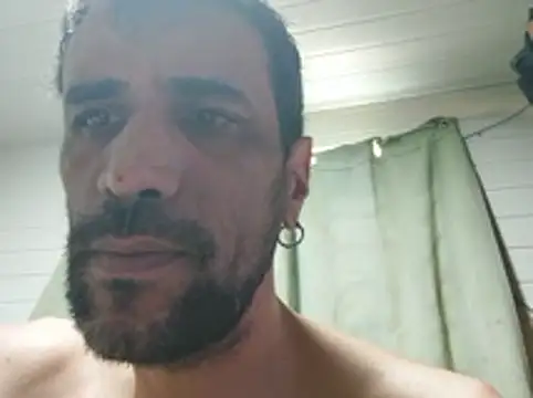 Snapshot of Hotcasados69 chatting on 03/22/26, 04:32 Hotcasados69 online show from 03/22/26, 04:32