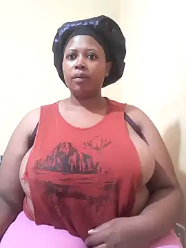 Snapshot of Sexy-queen99xx chatting on 02/19/25, 06:11 Sexy-queen99xx online show from 02/19/25, 06:11