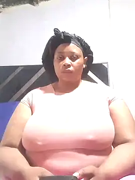 Snapshot of Sexy-queen99xx chatting on 09/10/25, 06:24 Sexy-queen99xx online show from 09/10/25, 06:24