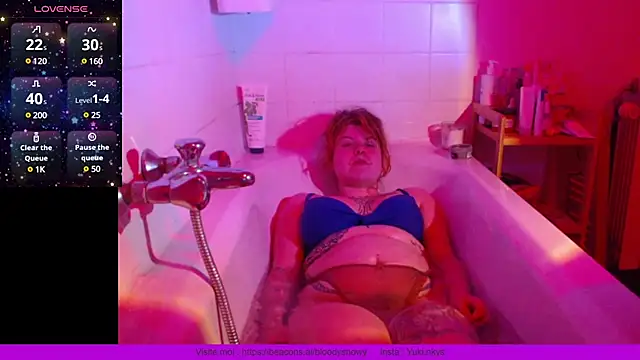 Yukinky online show from 12/31/24, 06:02