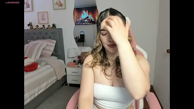 Snapshot of samysweet_8 chatting on 01/23/25, 01:02 samysweet 8 online show from 01/23/25, 01:02