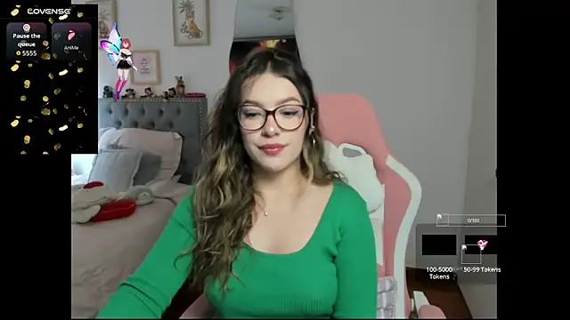 Snapshot of samysweet_8 chatting on 09/11/25, 06:08 samysweet 8 online show from 09/11/25, 06:08