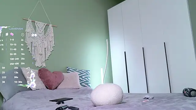 Rinas secret online show from 02/09/25, 08:44