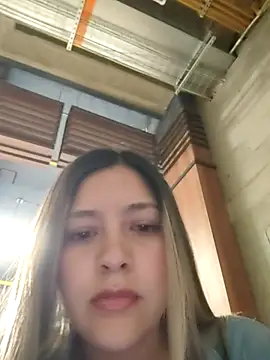 Snapshot of alana_69 chatting on 07/11/26, 12:13 alana 69 online show from 07/11/26, 12:13