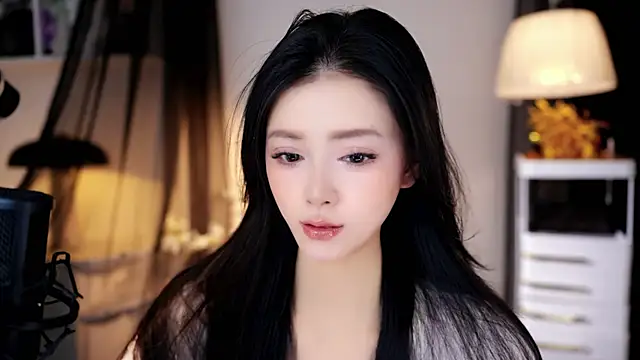 Ocean--Lili online show from 04/25/26, 02:14