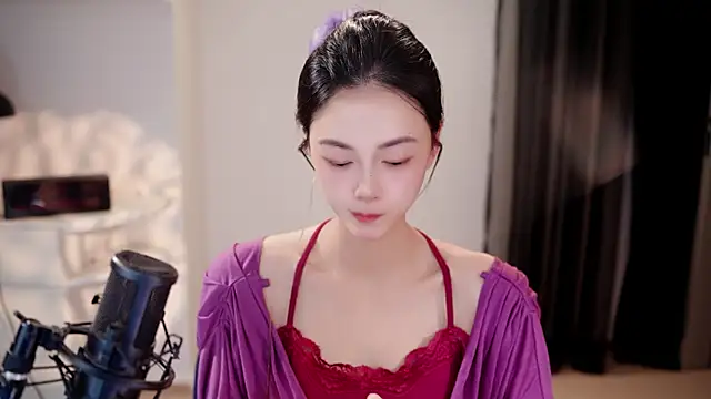 Snapshot of Ocean--Lili chatting on 06/16/26, 02:09 Ocean--Lili online show from 06/16/26, 02:09