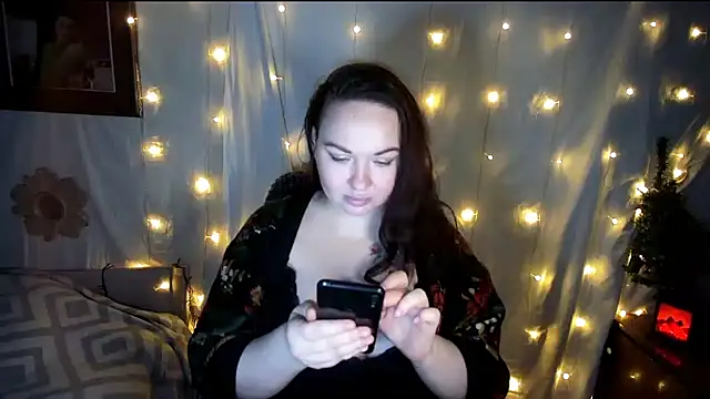 Victoria Marks online show from 12/05/24, 06:11