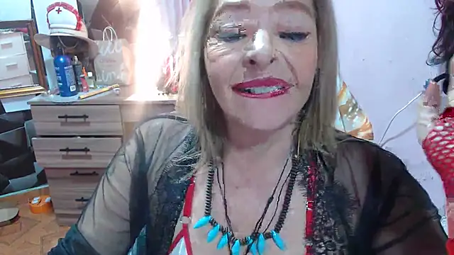 marinadenoche online show from 04/18/26, 12:25