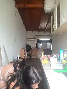 ZaraHoney online show from 01/29/25, 12:45