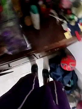 Snapshot of FinnedShopping chatting on 02/11/26, 09:09 FinnedShopping online show from 02/11/26, 09:09