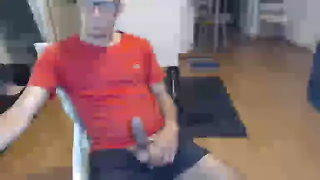 guachin hunk online show from 11/02/25, 08:33