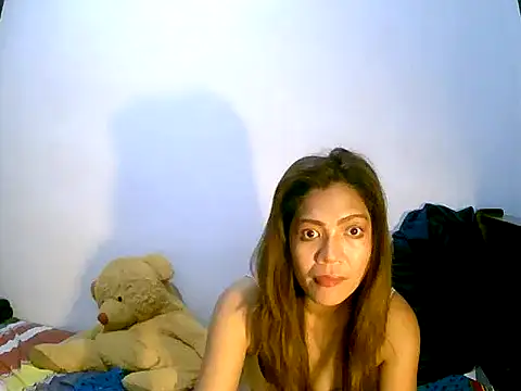 Snapshot of sweetvirginia01 chatting on 09/10/25, 12:54 sweetvirginia01 online show from 09/10/25, 12:54