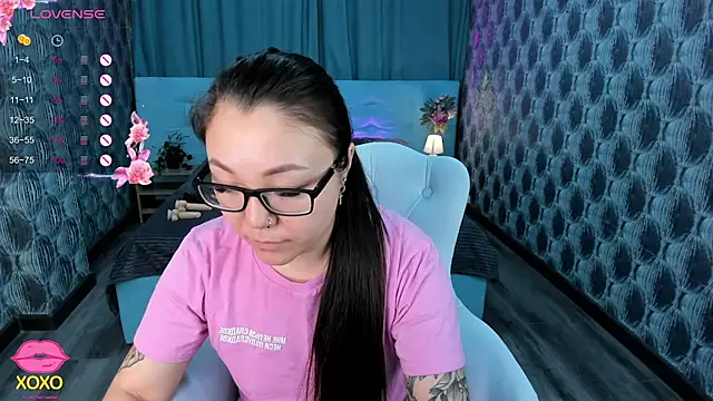 Snapshot of gentle_muse chatting on 03/01/25, 12:50 gentle muse online show from 03/01/25, 12:50