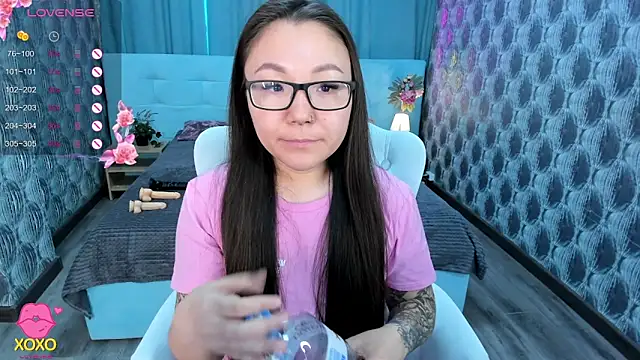 Snapshot of gentle_muse chatting on 03/01/25, 06:57 gentle muse online show from 03/01/25, 06:57